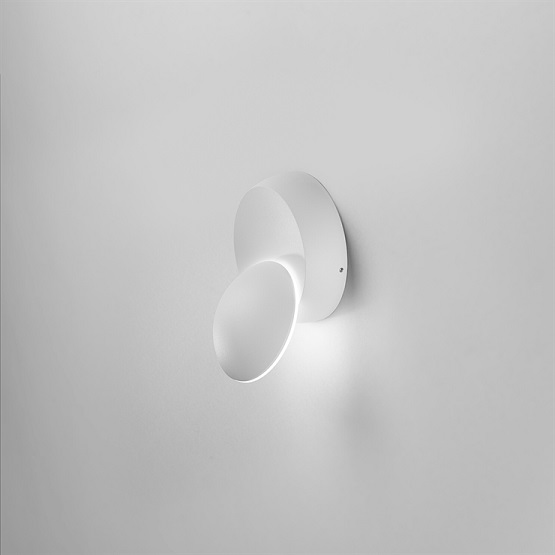 Luna W2